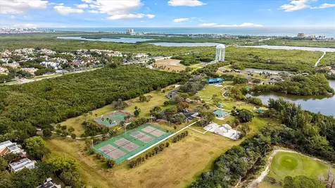 1135 Buttonwood Lane Hollywood FL 33019