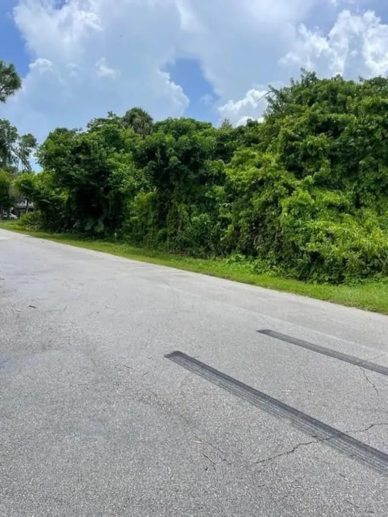 555 Sacramento Street North Fort Myers FL 33903