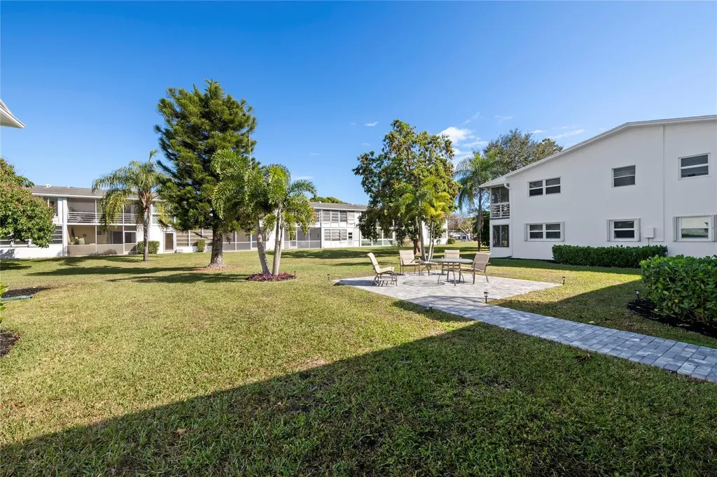 28 Prescott B Deerfield Beach FL 33442