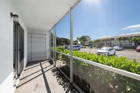 28 Prescott B Deerfield Beach FL 33442