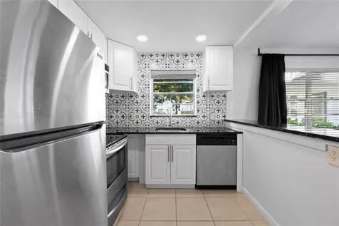 28 Prescott B Deerfield Beach FL 33442