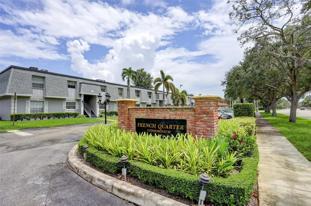 428 NW 70th Avenue Plantation FL 33317