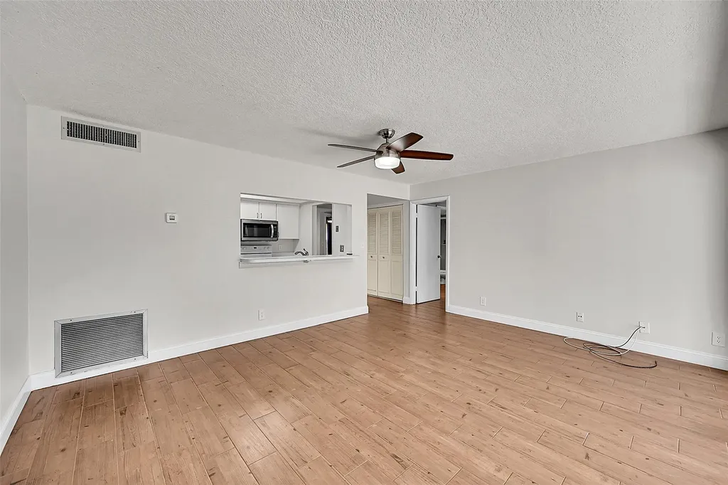 428 NW 70th Avenue Plantation FL 33317