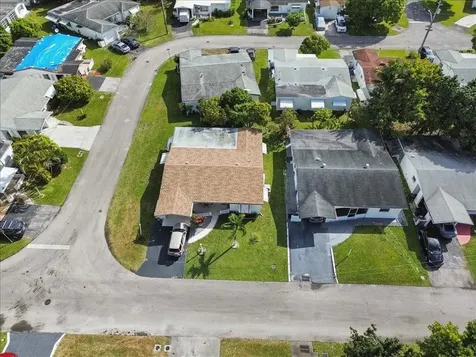 4290 NW 49th Terrace Lauderdale Lakes FL 33319