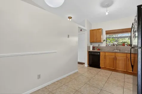 7917 NW 62nd Court Tamarac FL 33321