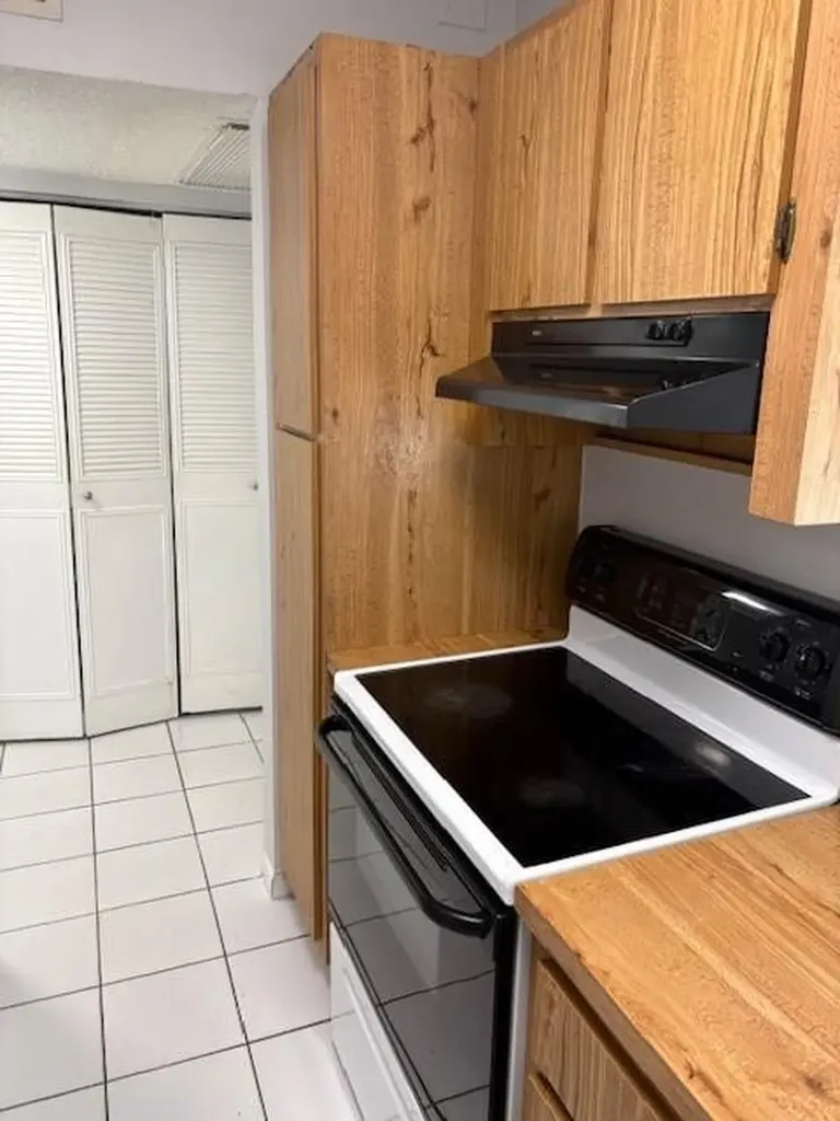 Coral Springs FL 33071