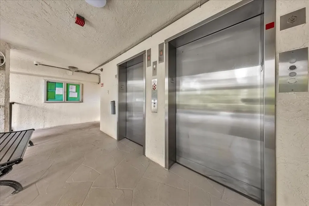 2217 Cypress Island Drive Pompano Beach FL 33069