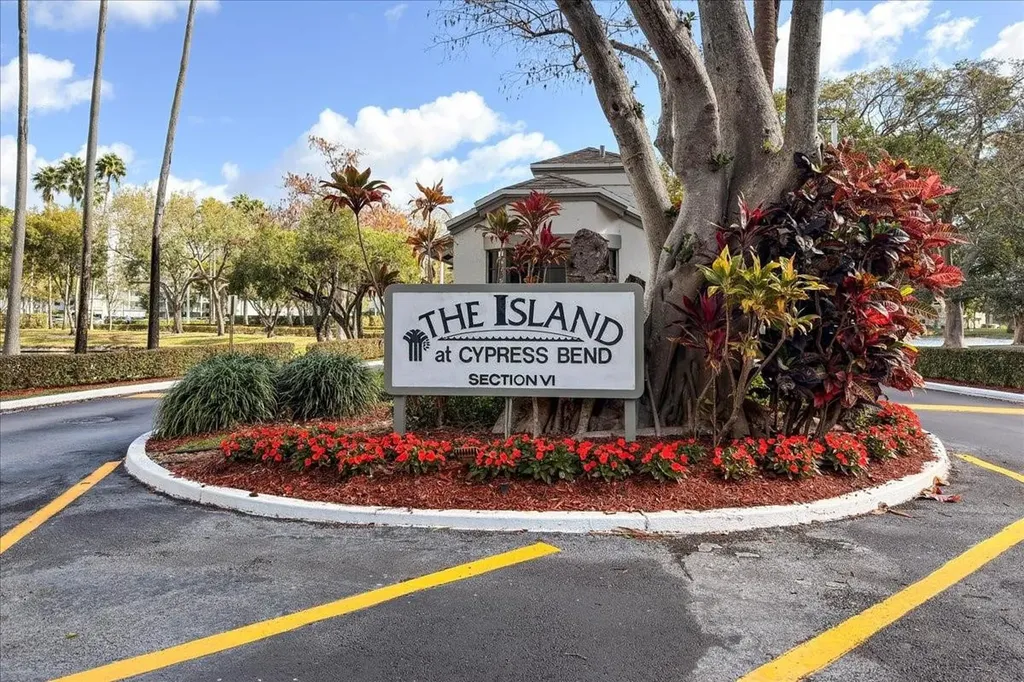 2217 Cypress Island Drive Pompano Beach FL 33069