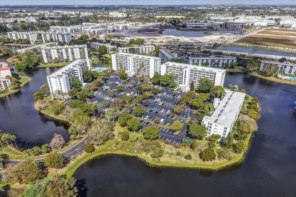 2217 Cypress Island Drive Pompano Beach FL 33069