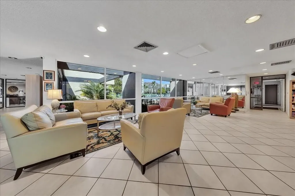 2217 Cypress Island Drive Pompano Beach FL 33069