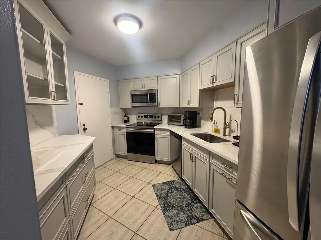 3725 S Ocean Drive Hollywood FL 33019