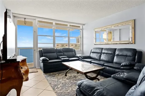 3725 S Ocean Drive Hollywood FL 33019