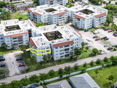 2850 Somerset Drive Lauderdale Lakes FL 33311