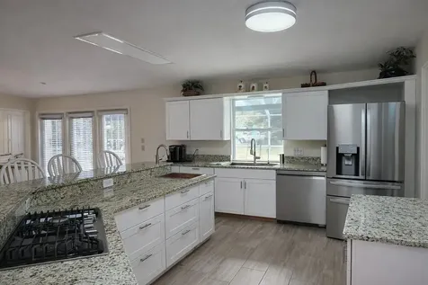 728 N Fischer Circle Sebastian FL 32958