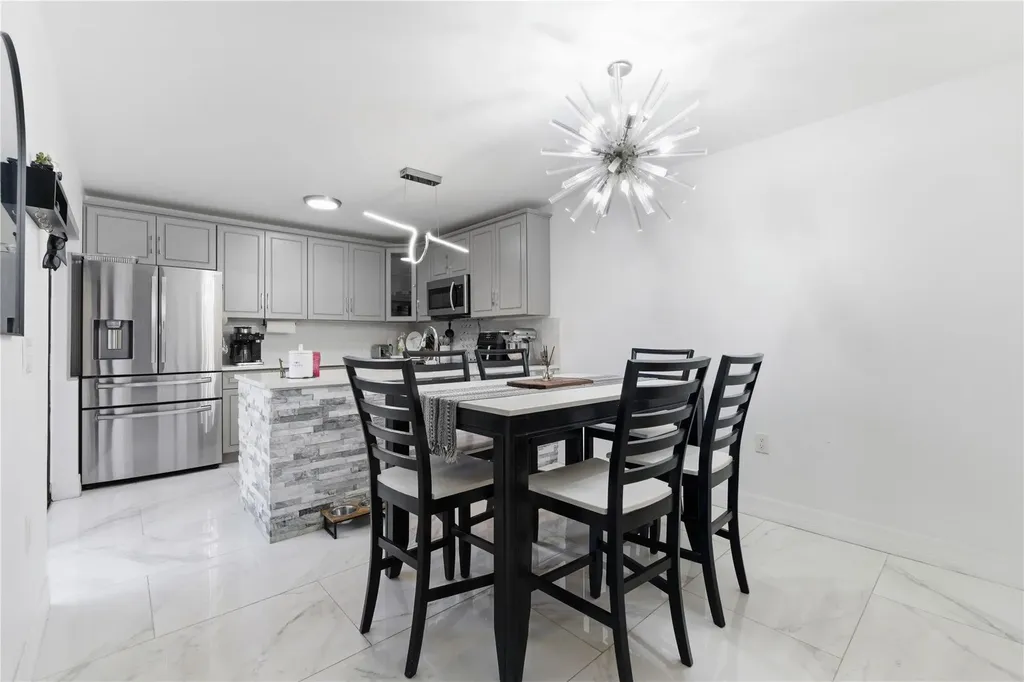 1017 10th West Palm Beach FL 33407
