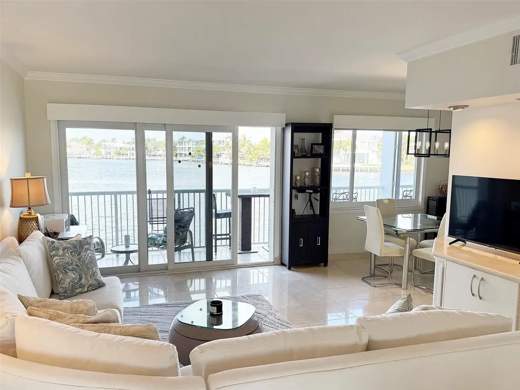 1201 S Riverside Drive Pompano Beach FL 33062