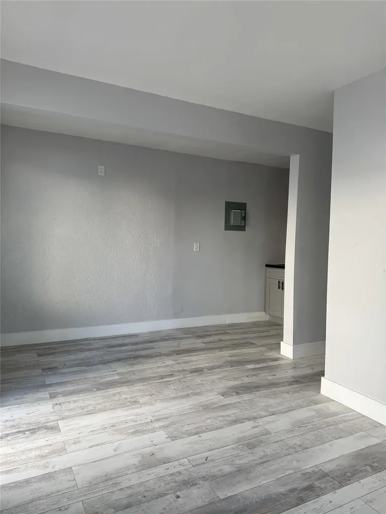 320 Minnesota Street Hollywood FL 33019