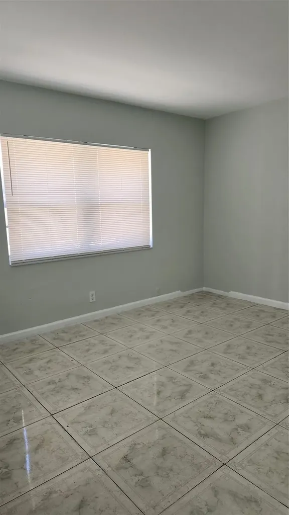 1523-1525 NW 8th Avenue Fort Lauderdale FL 33311