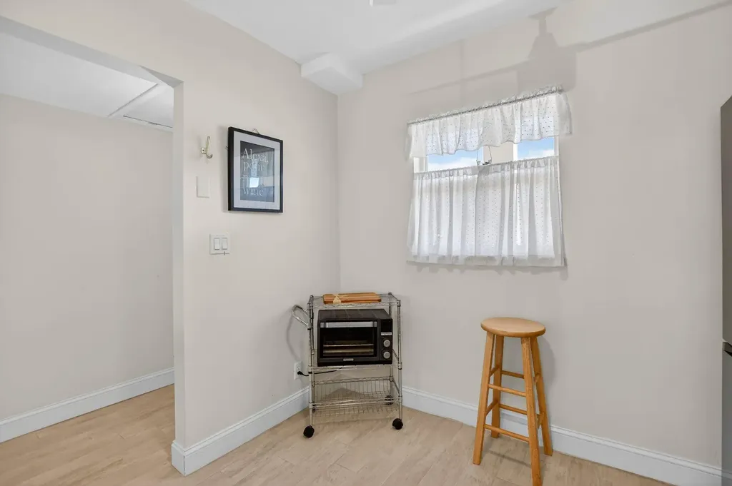250 NE 20th Street Boca Raton FL 33431