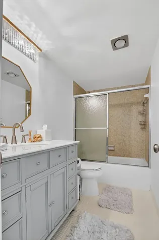 250 NE 20th Street Boca Raton FL 33431