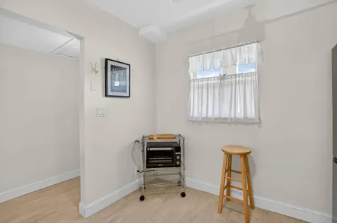 250 NE 20th Street Boca Raton FL 33431