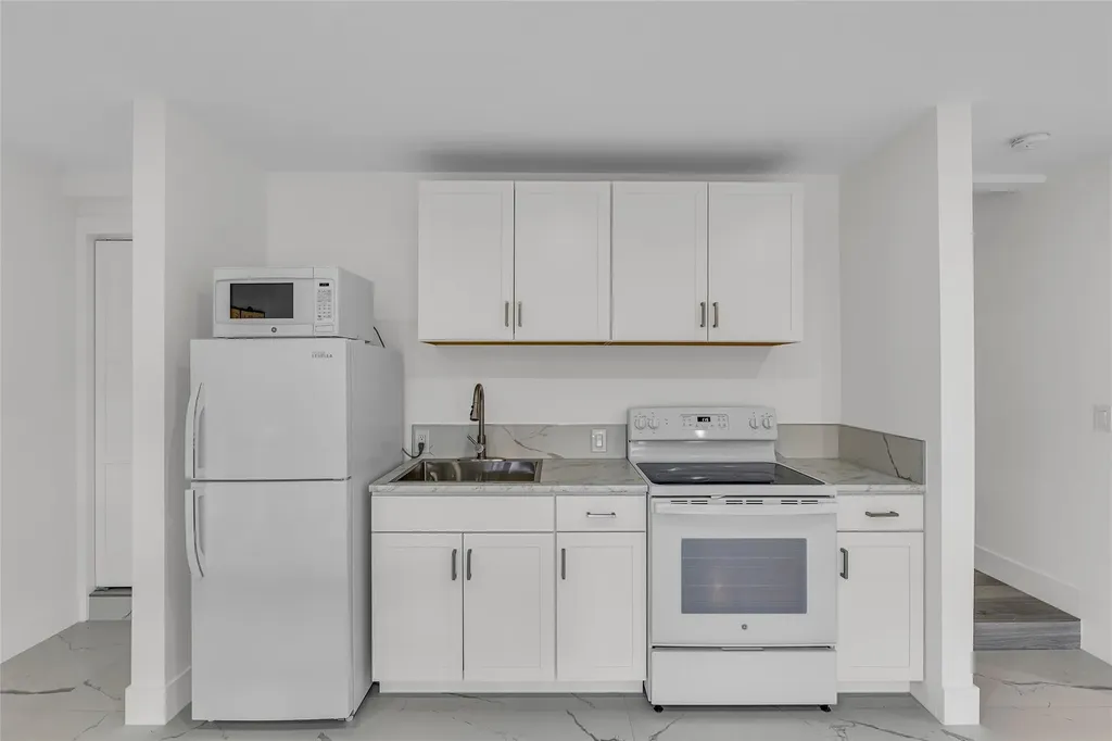616 3rd Key Drive Fort Lauderdale FL 33304