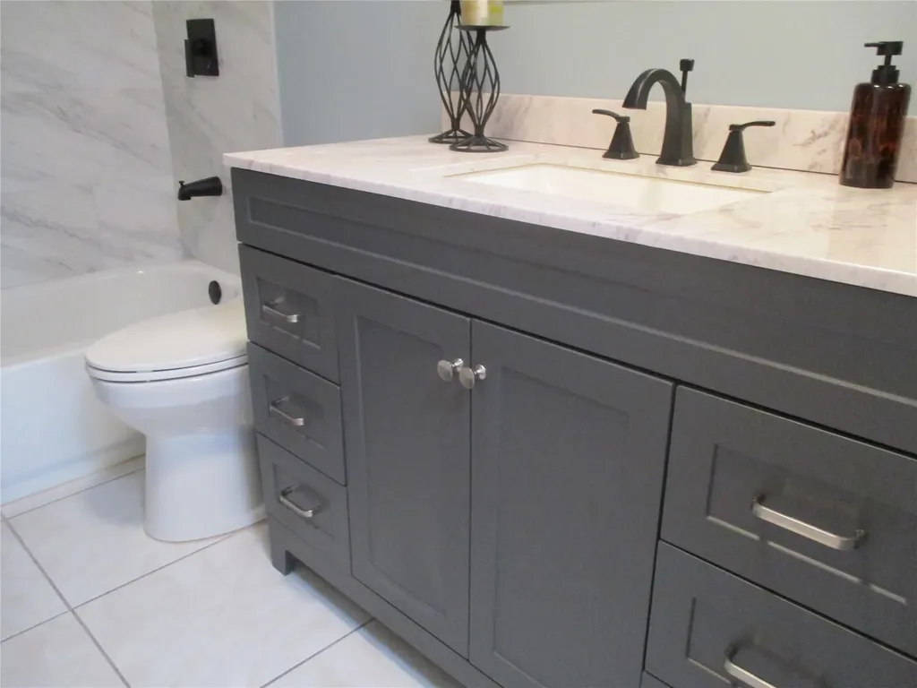 9541 Sunrise Lakes Boulevard Sunrise FL 33322