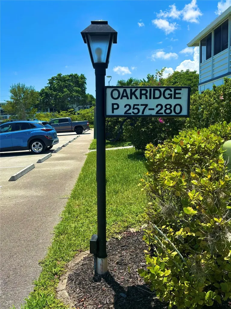279 Oakridge P Deerfield Beach FL 33442