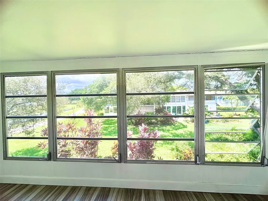 279 Oakridge P Deerfield Beach FL 33442