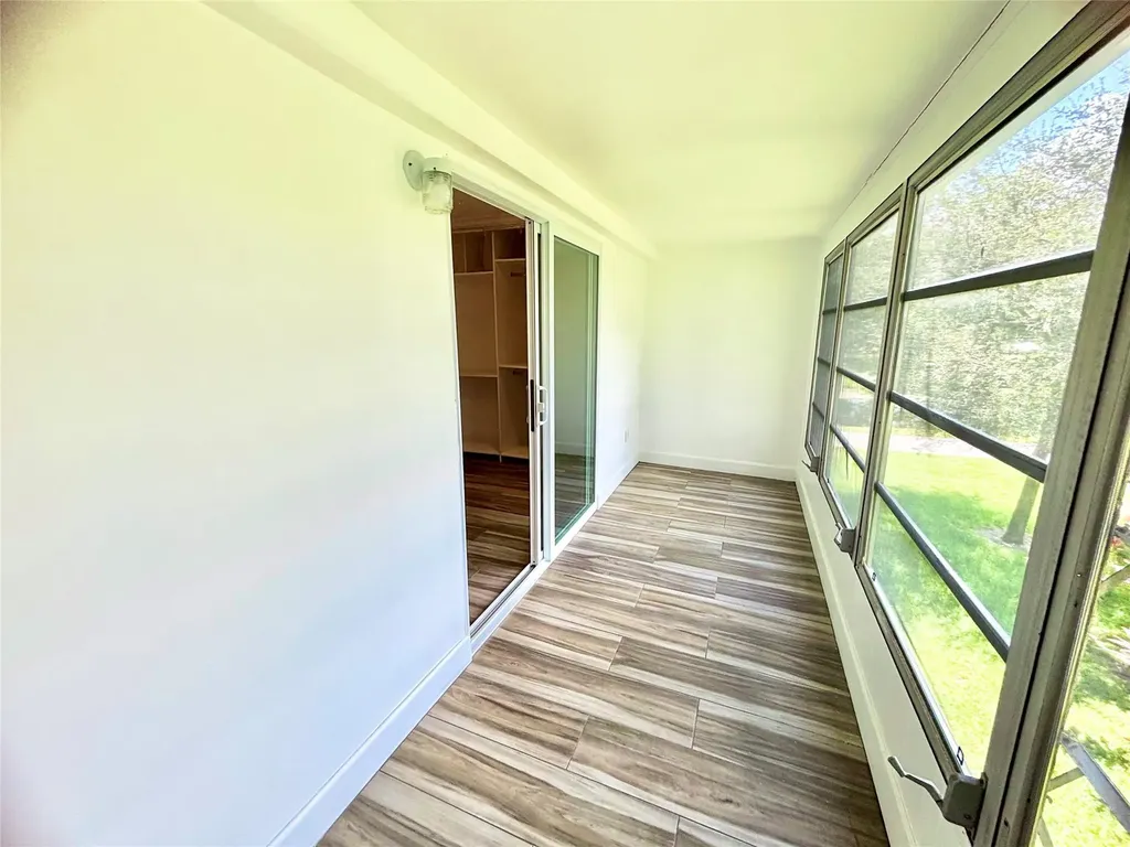 279 Oakridge P Deerfield Beach FL 33442