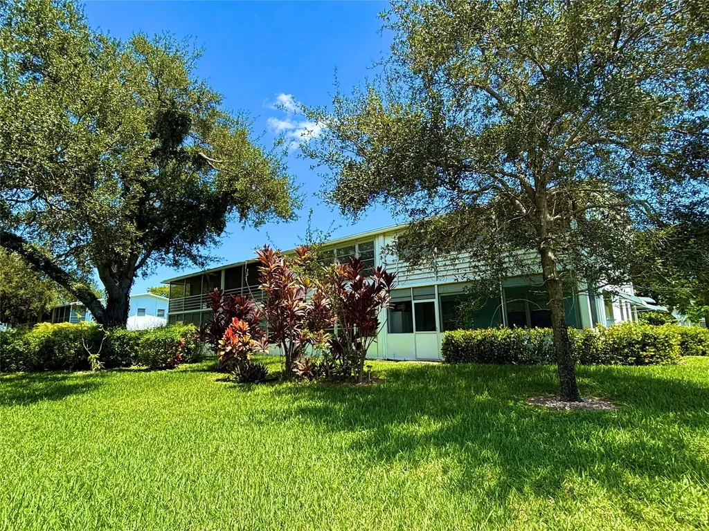 279 Oakridge P Deerfield Beach FL 33442