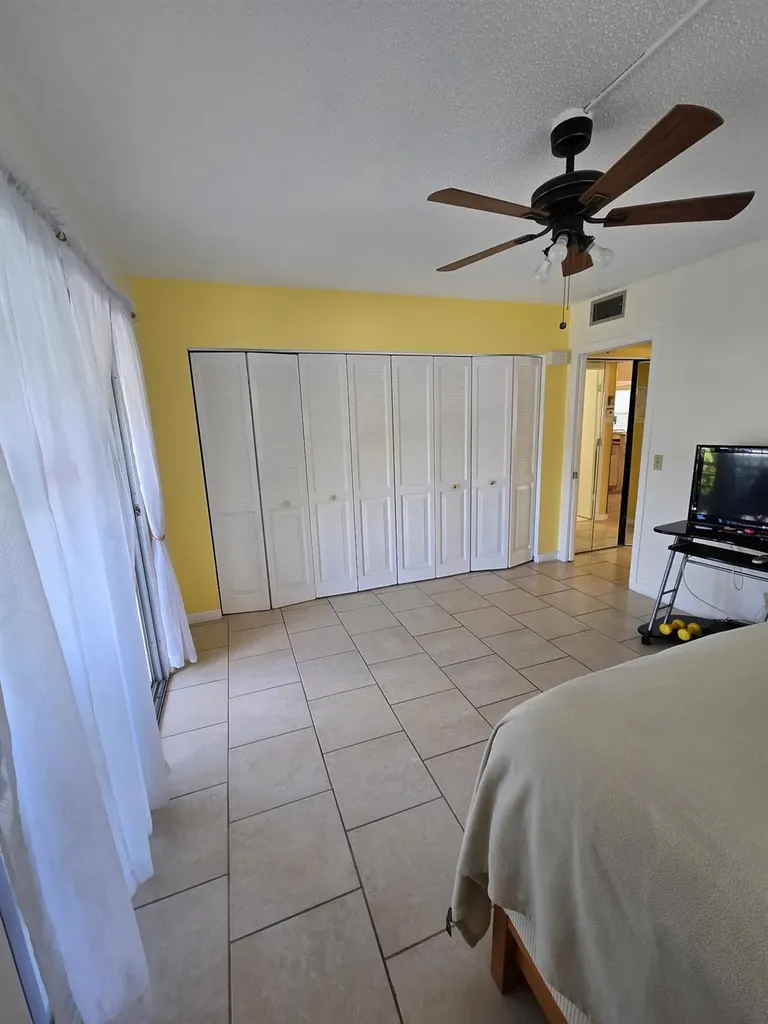 105 Prescott E Deerfield Beach FL 33442