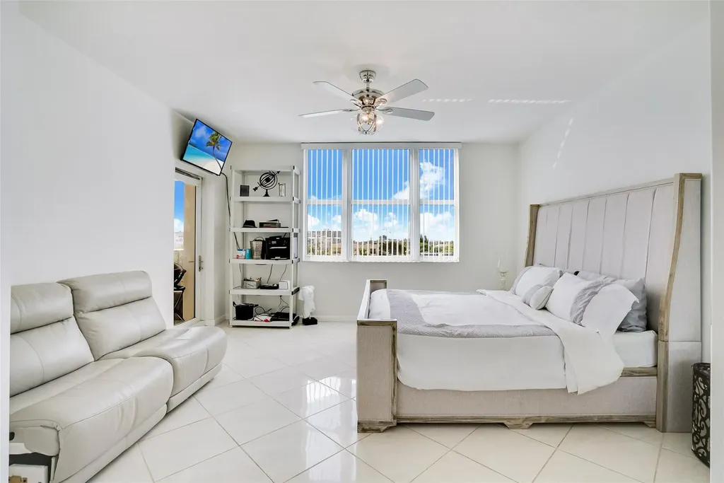 191 SE 20th Avenue Deerfield Beach FL 33441