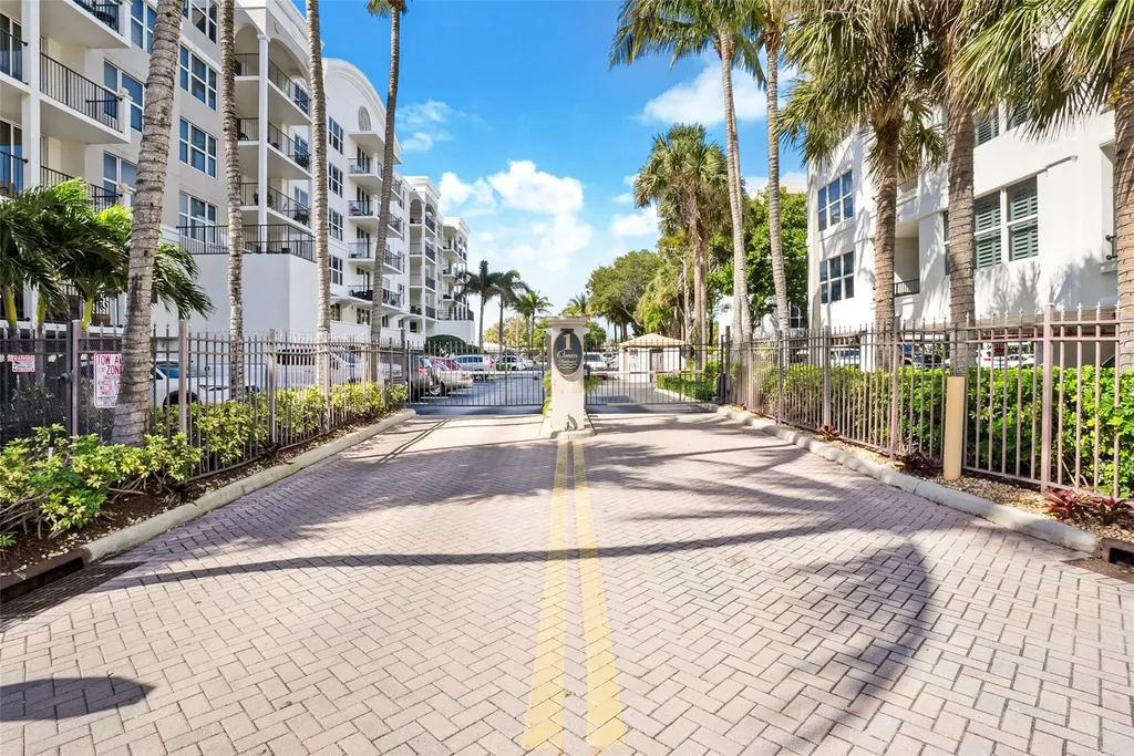 191 SE 20th Avenue Deerfield Beach FL 33441