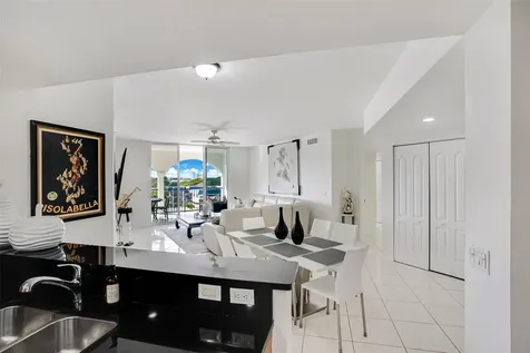 191 SE 20th Avenue Deerfield Beach FL 33441