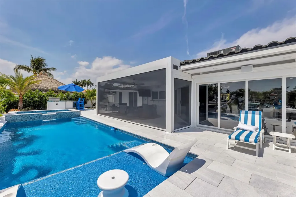 2720 NE 7th Street Pompano Beach FL 33062