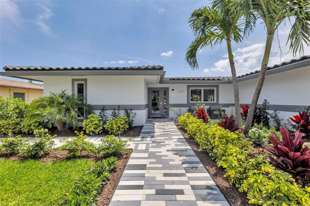 2720 NE 7th Street Pompano Beach FL 33062