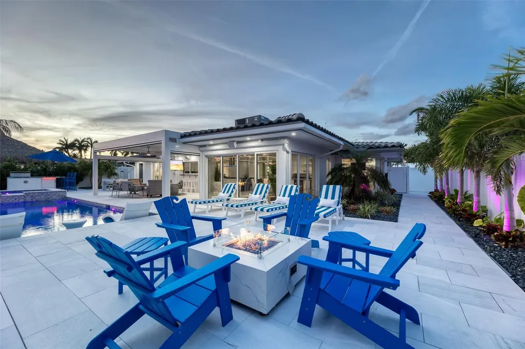 2720 NE 7th Street Pompano Beach FL 33062