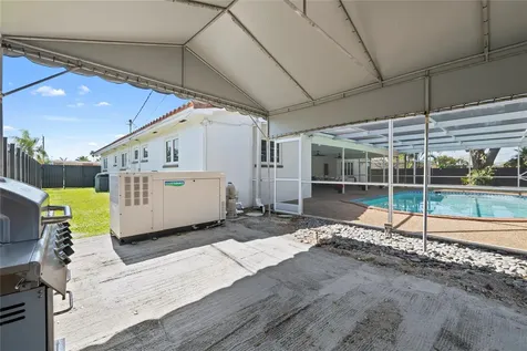 4003 Lincoln Street Hollywood FL 33021