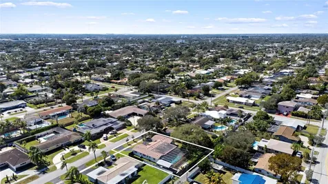 4003 Lincoln Street Hollywood FL 33021