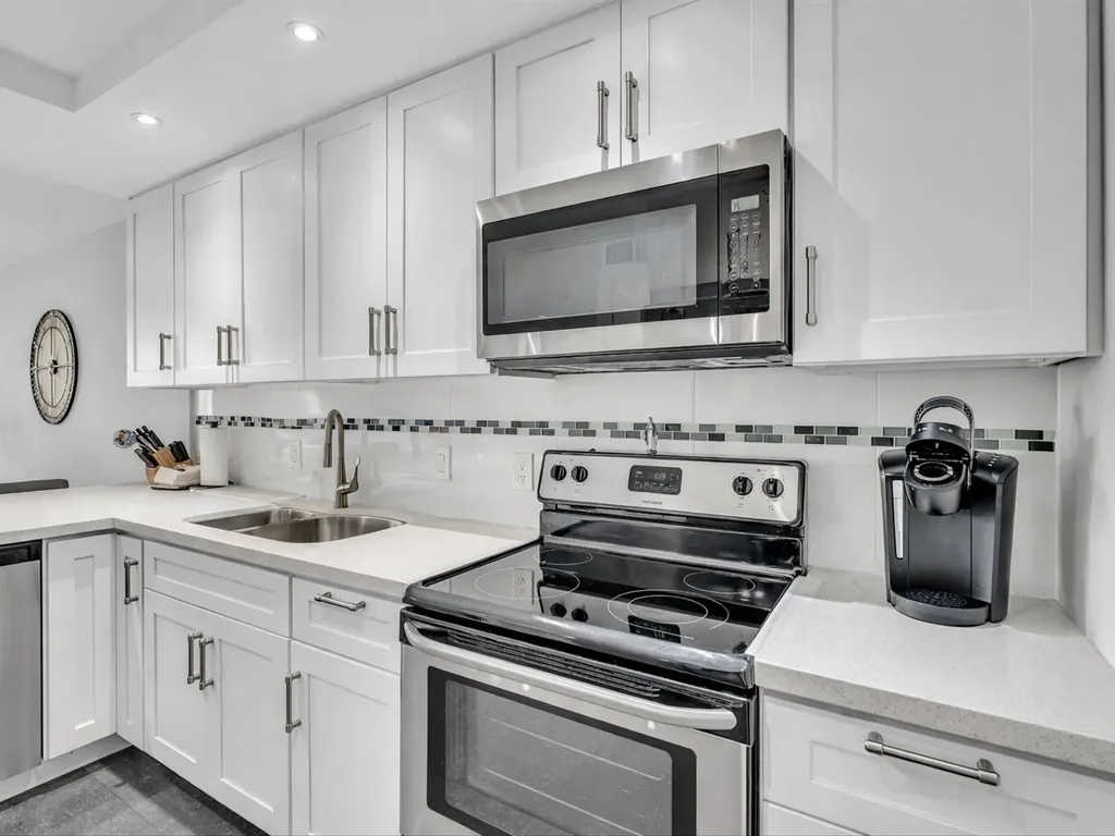 4030 W Palm Aire Drive Pompano Beach FL 33069