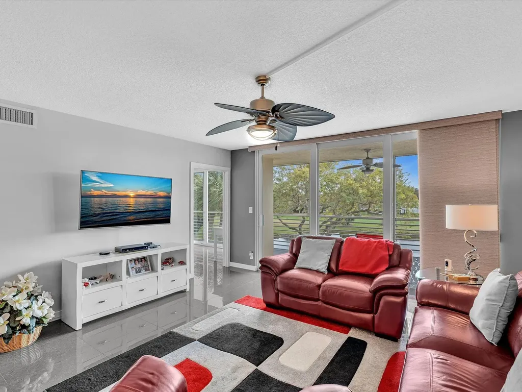 4030 W Palm Aire Drive Pompano Beach FL 33069