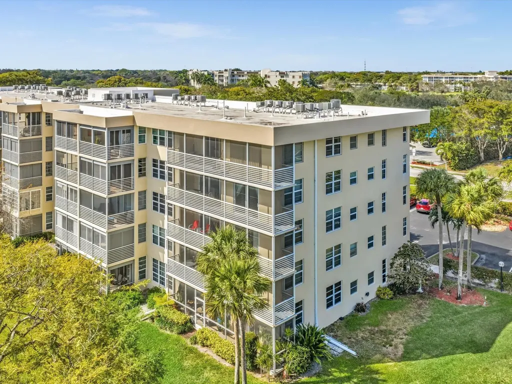 4030 W Palm Aire Drive Pompano Beach FL 33069