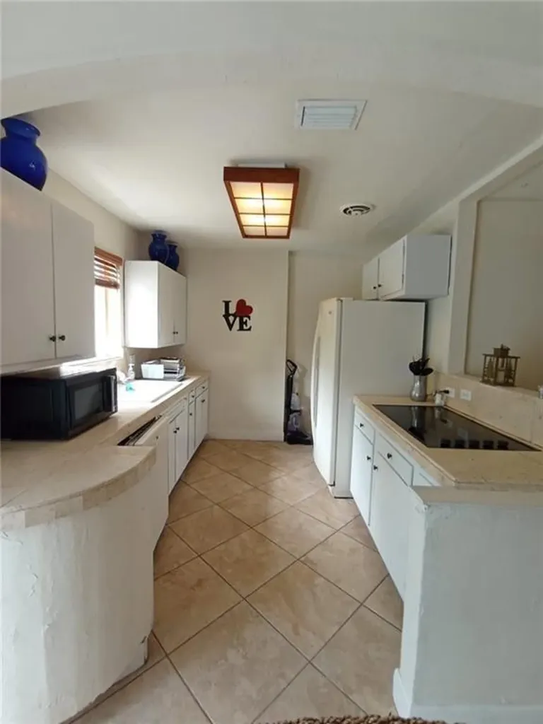 510 S 29th Court Hollywood FL 33020