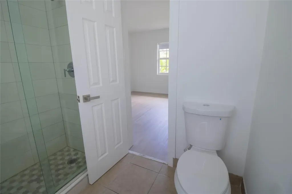 2424 SE 17th Street Fort Lauderdale FL 33316