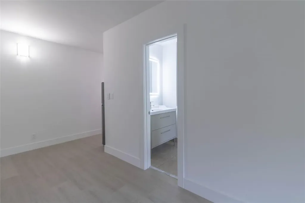 2424 SE 17th Street Fort Lauderdale FL 33316
