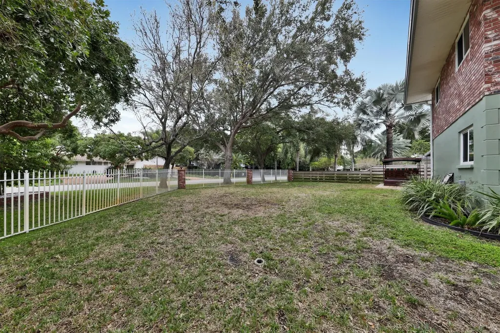 2780 SE 5th Court Pompano Beach FL 33062