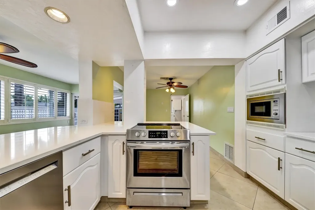 2780 SE 5th Court Pompano Beach FL 33062