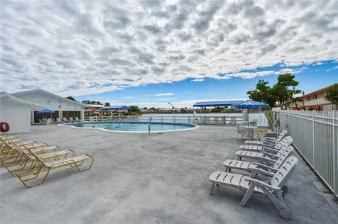 900 SW 10 Terrace Hallandale Beach FL 33009