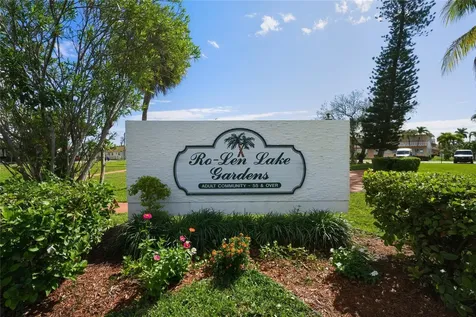 900 SW 10 Terrace Hallandale Beach FL 33009